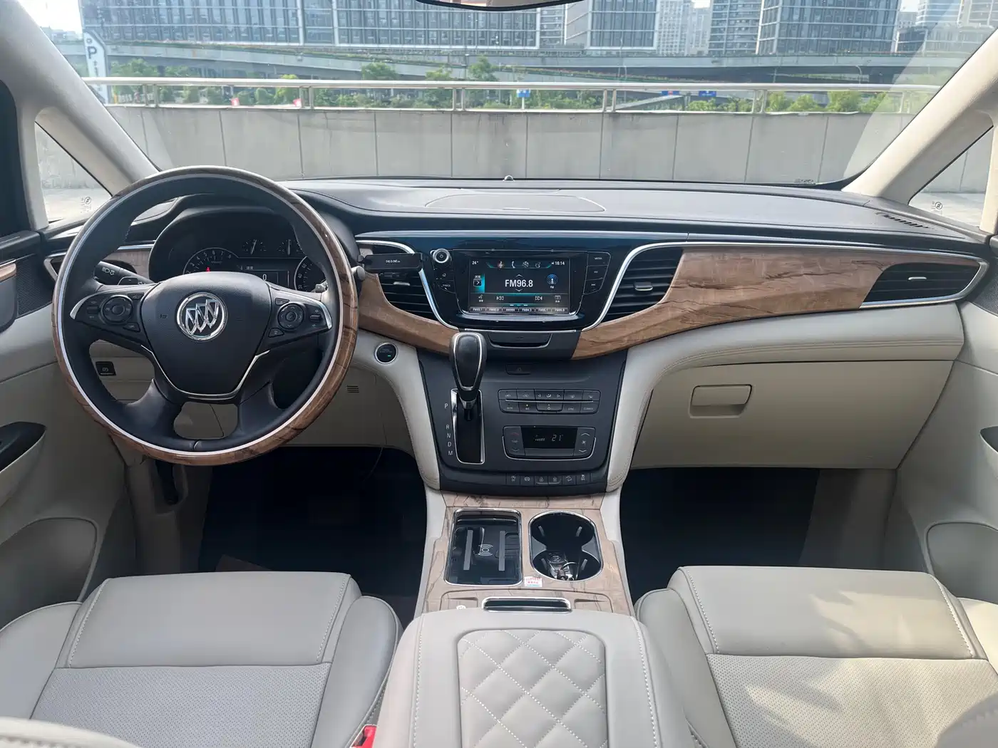 Buick GL8 2018 ES 28T Comfort Type China VI фото 8