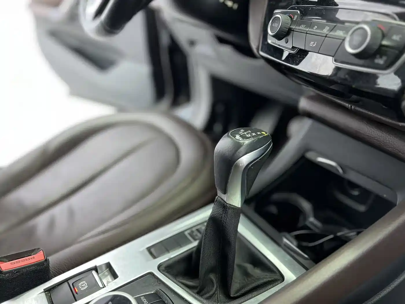 BMW X1 2016 sDrive18Li Fashion Model фото 13