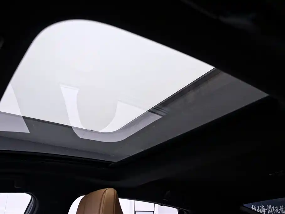 Lexus ES 2025 Model 300h Base Version фото 10