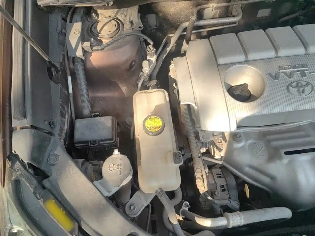 Toyota RAV4 Rongfang 2015 2.5L Automatic 4WD Elite Edition фото 21