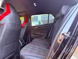 Фото 7 - Volkswagen Golf GTI