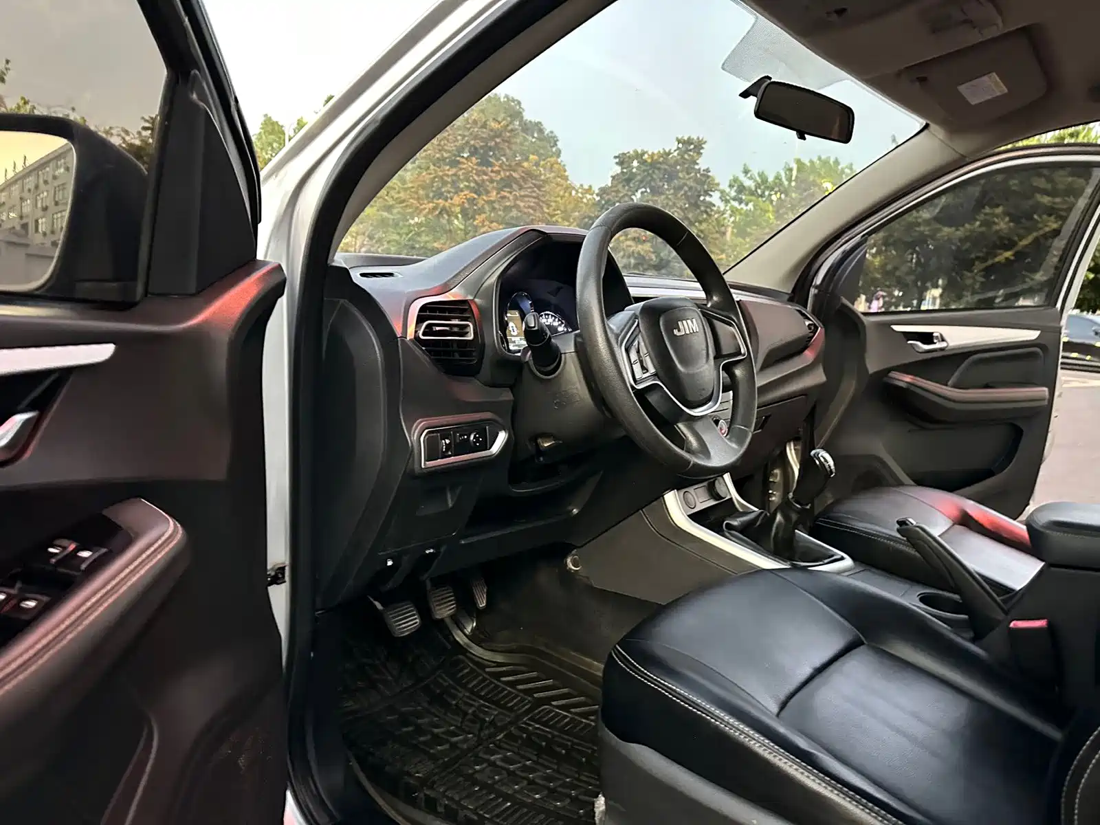 Фото 4 - Isuzu Ruimai