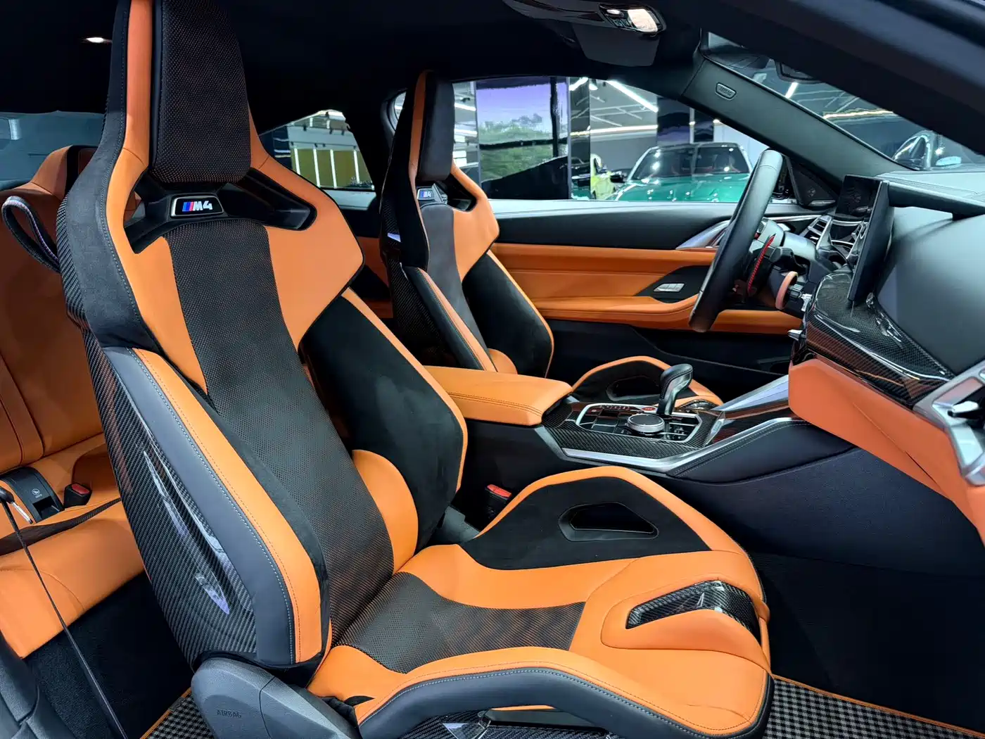 BMW M4 2024 BMW M4 Coupe M xDrive Competition фото 11