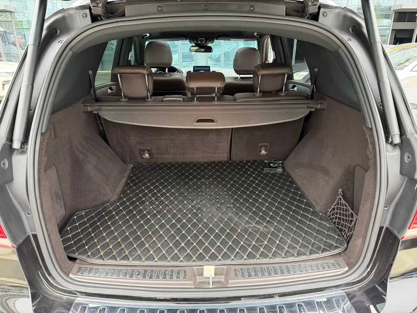 Mercedes-Benz GLE 2018 GLE 320 4MATIC Dynamic Ultimate Edition фото 15