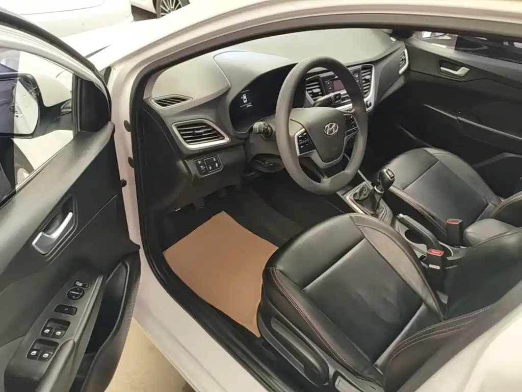 Hyundai Verna 2021 2020 1.4L Manual GLS Cool Edition