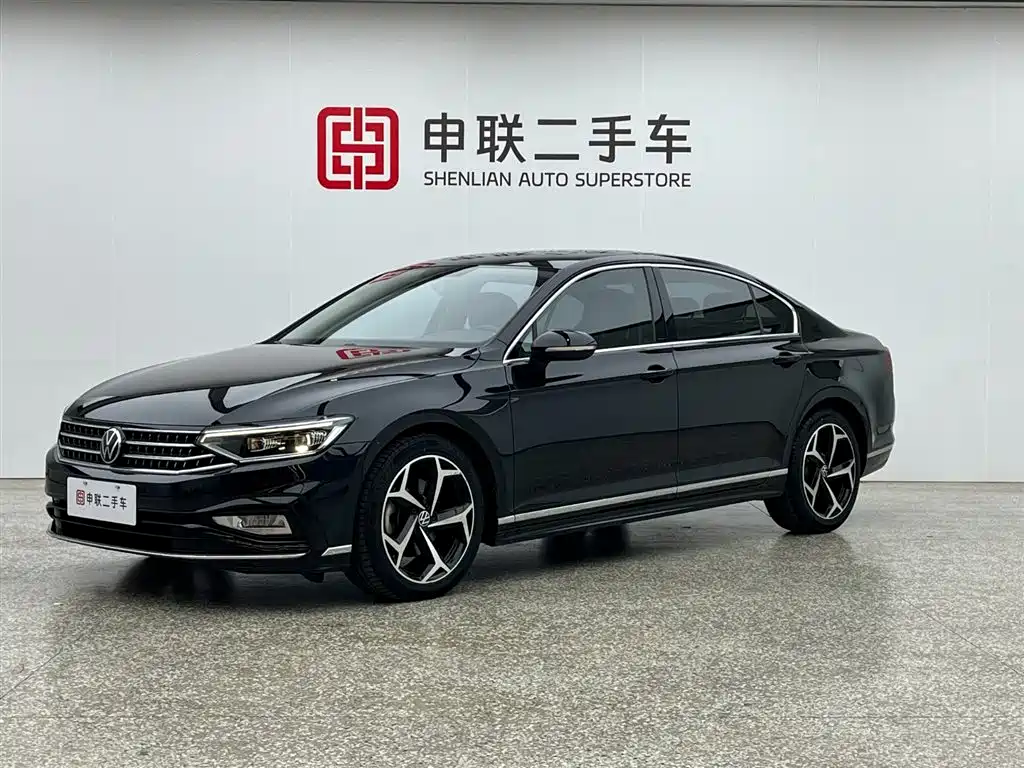 Volkswagen Magotan 2023 2 Million Units Anniversary Edition 330TSI DSG Leading Type