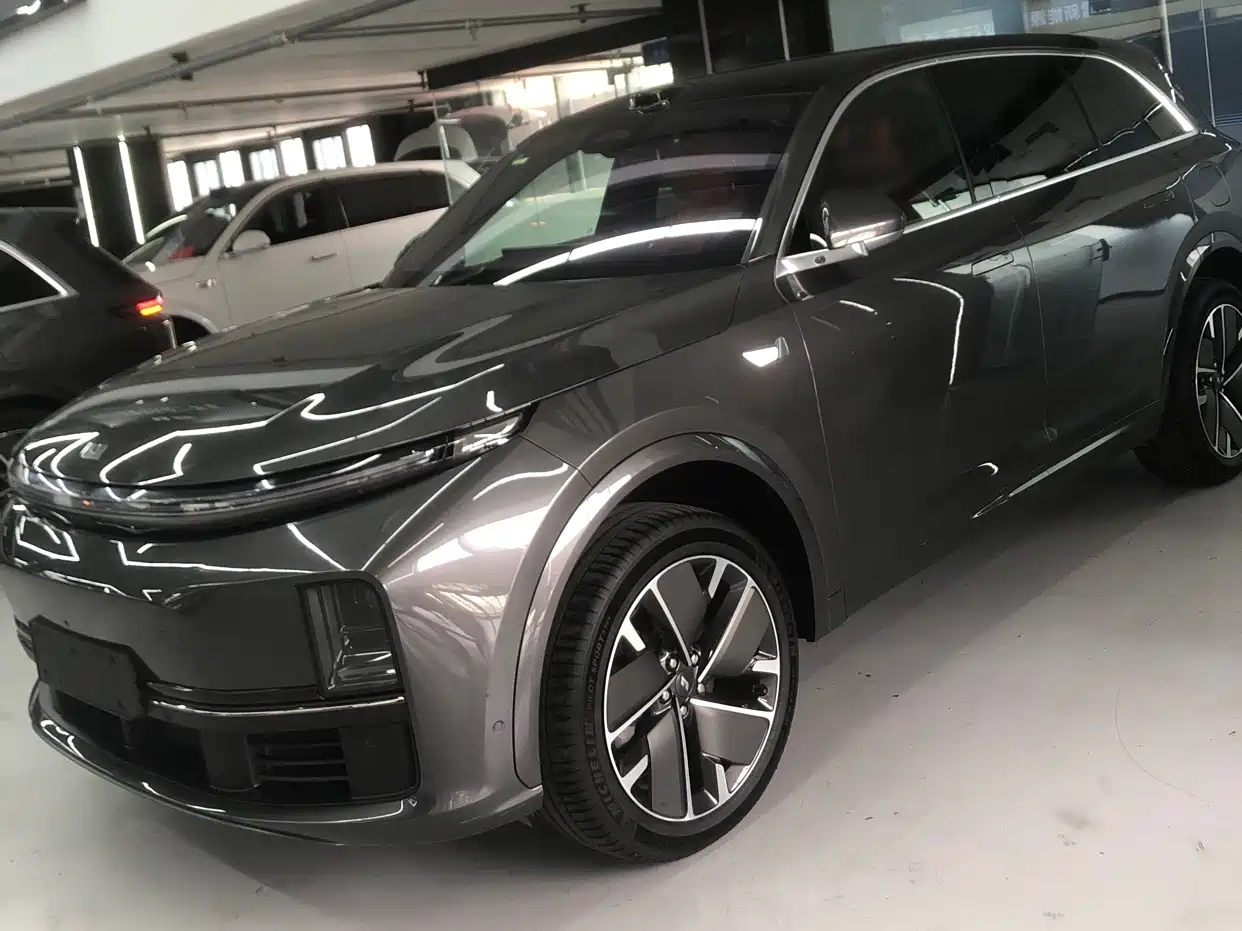 Li Auto L7
