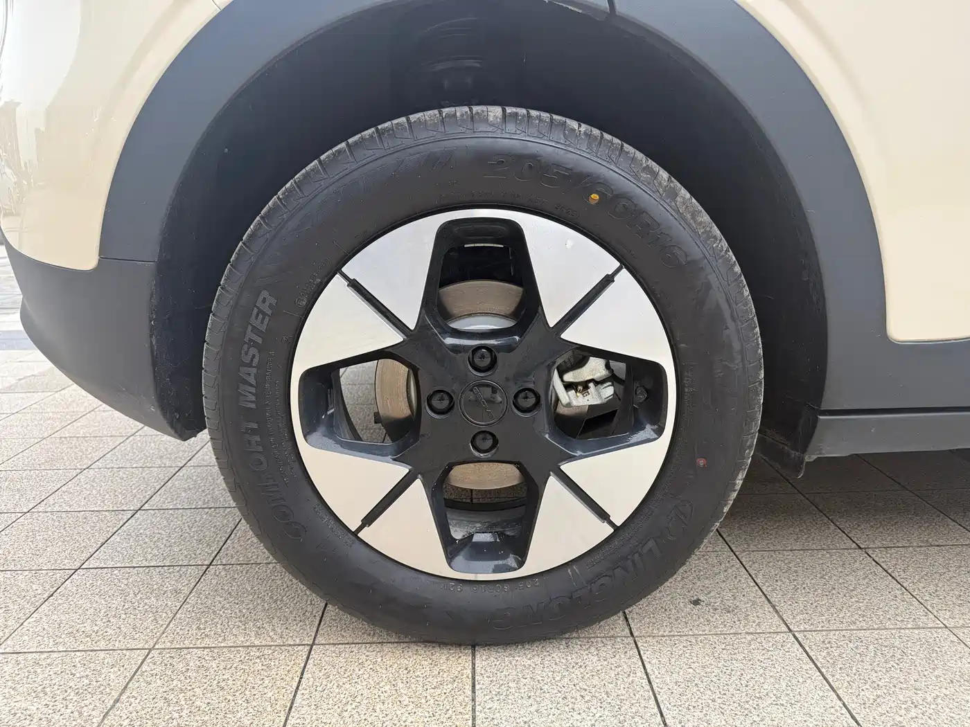 Geely Galaxy Starry Wish 2025 310km Dream Edition фото 14