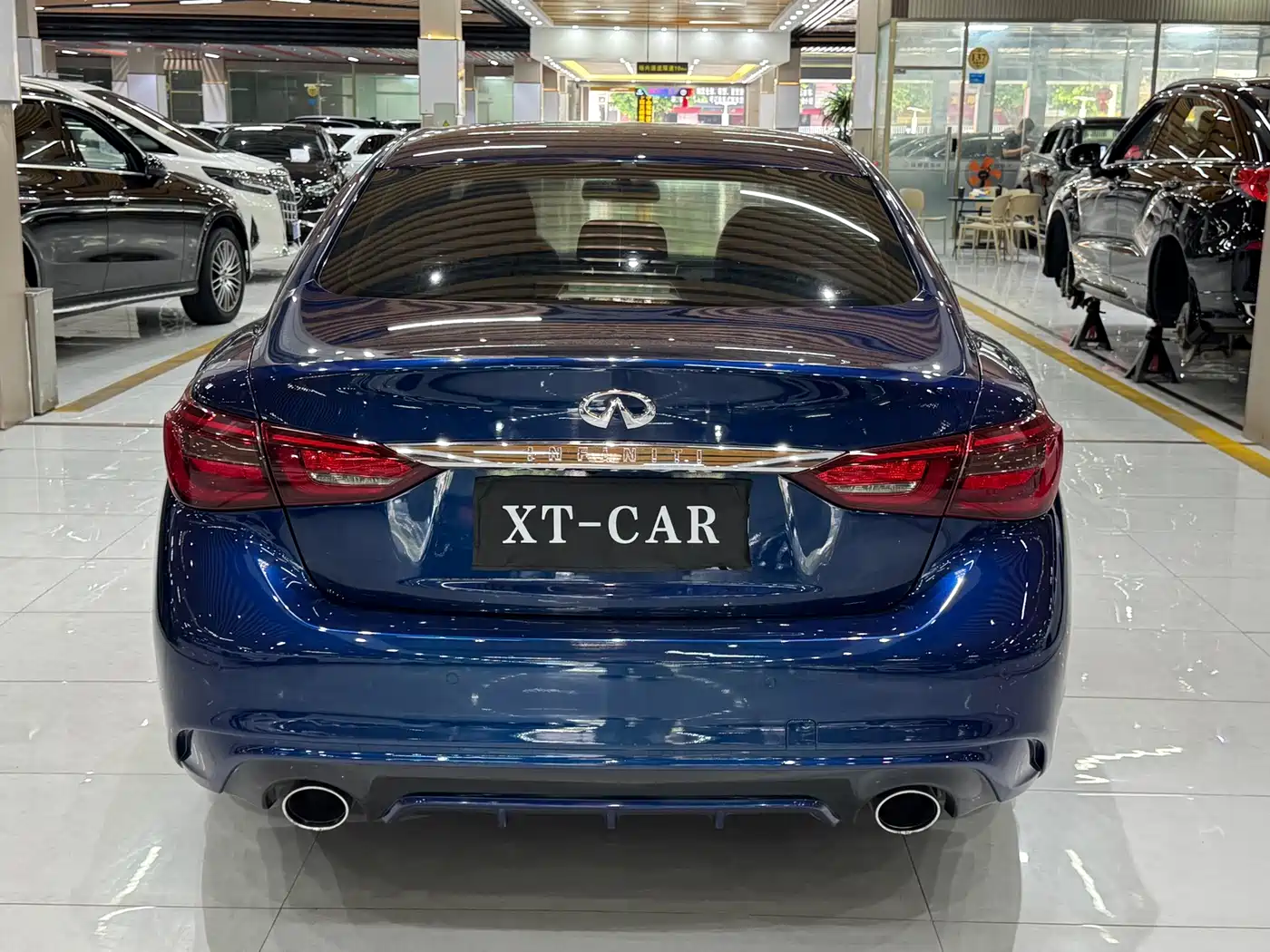 Фото 4 - Infiniti Q50L
