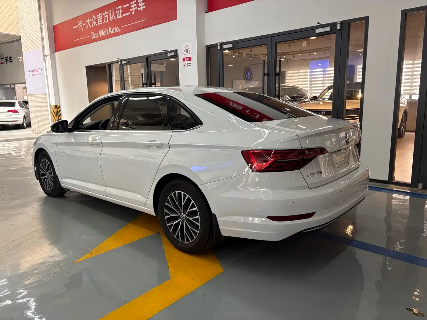 Volkswagen Sagitar 2019 280TSI DSG Comfort China V фото 7