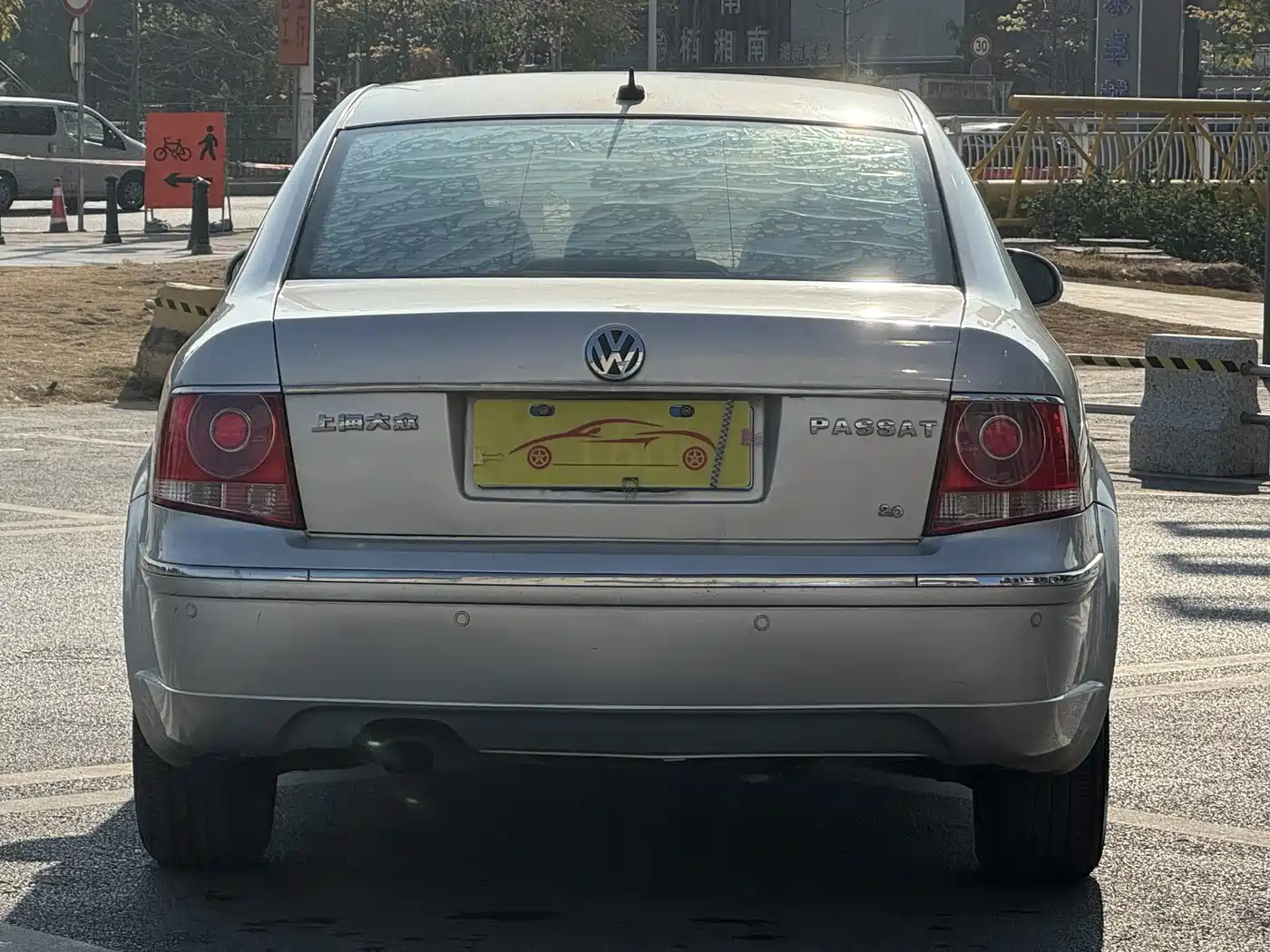 Volkswagen Passat Lingyu 2007 2.0L Automatic Standard фото 6