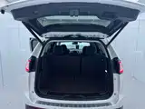 Фото 14 - Ford Edge