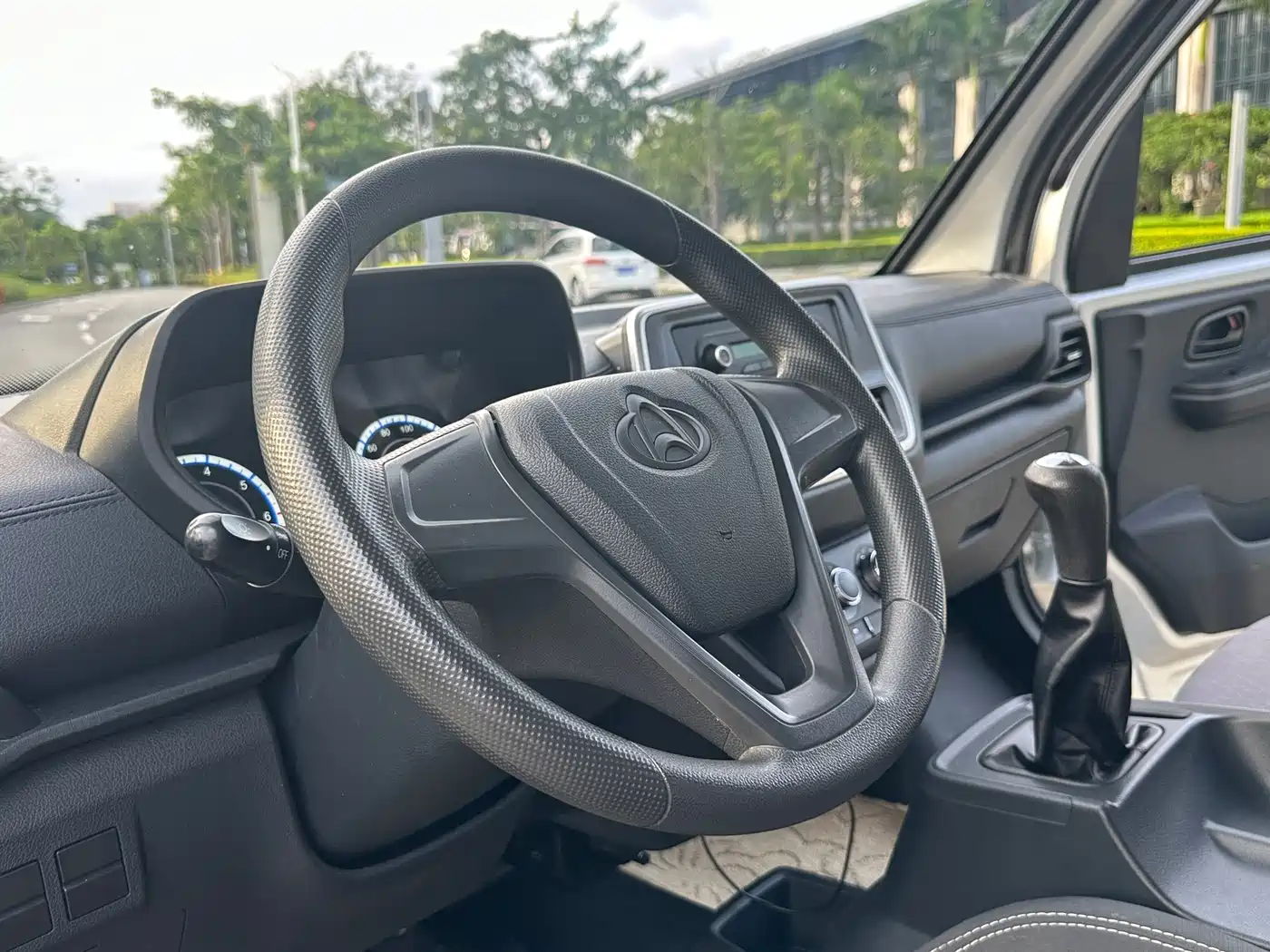 Changan Kaicheng Changan Star Card PLUS 2023 2022 1.6L Comfort AC Double Row Steel Panel Van DAM16KR