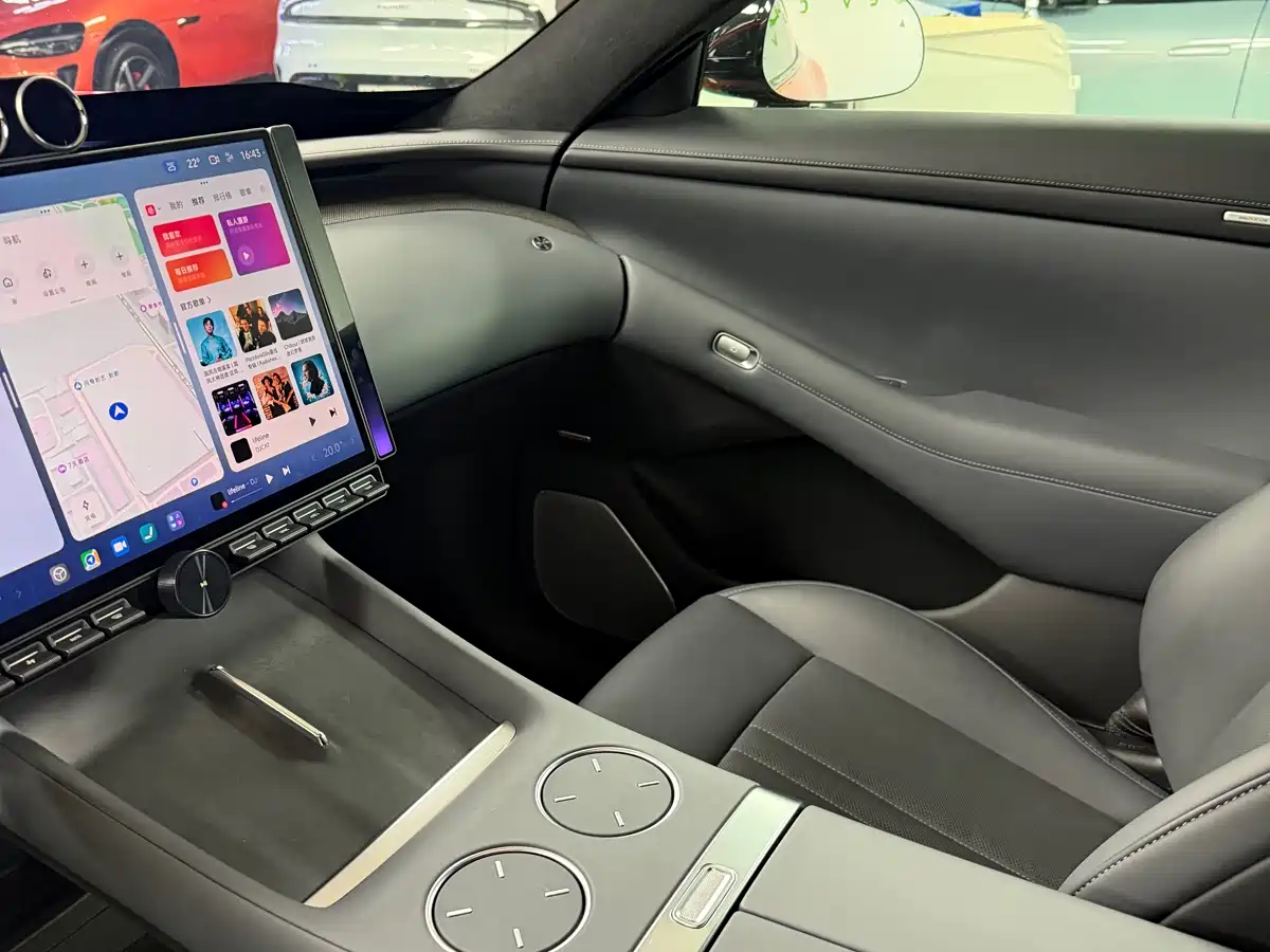 Xiaomi Auto Xiaomi YU7 2025 Ultra Long Range High Performance AWD Max Edition фото 12