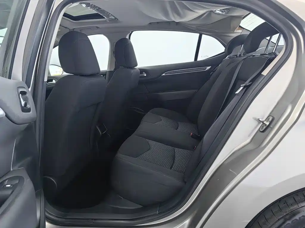 Photo 15 - Citroën C4L