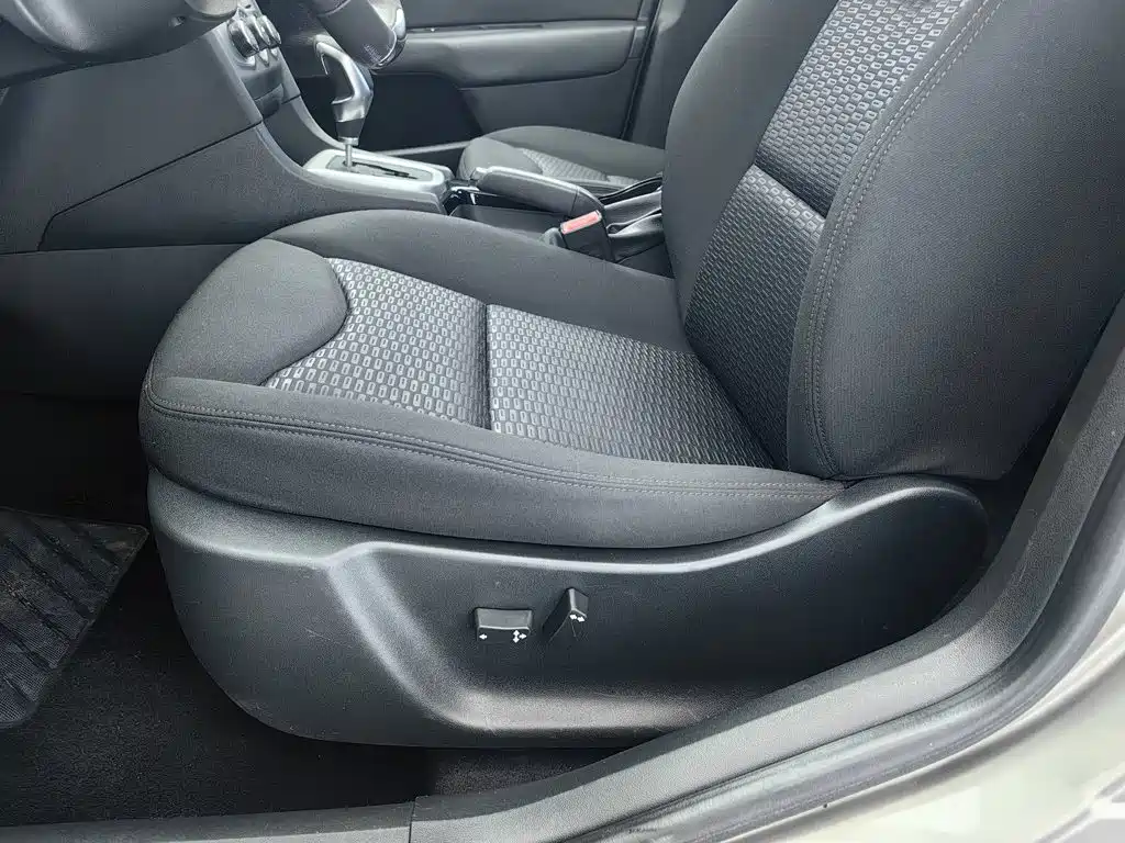 Photo 20 - Citroën C4L