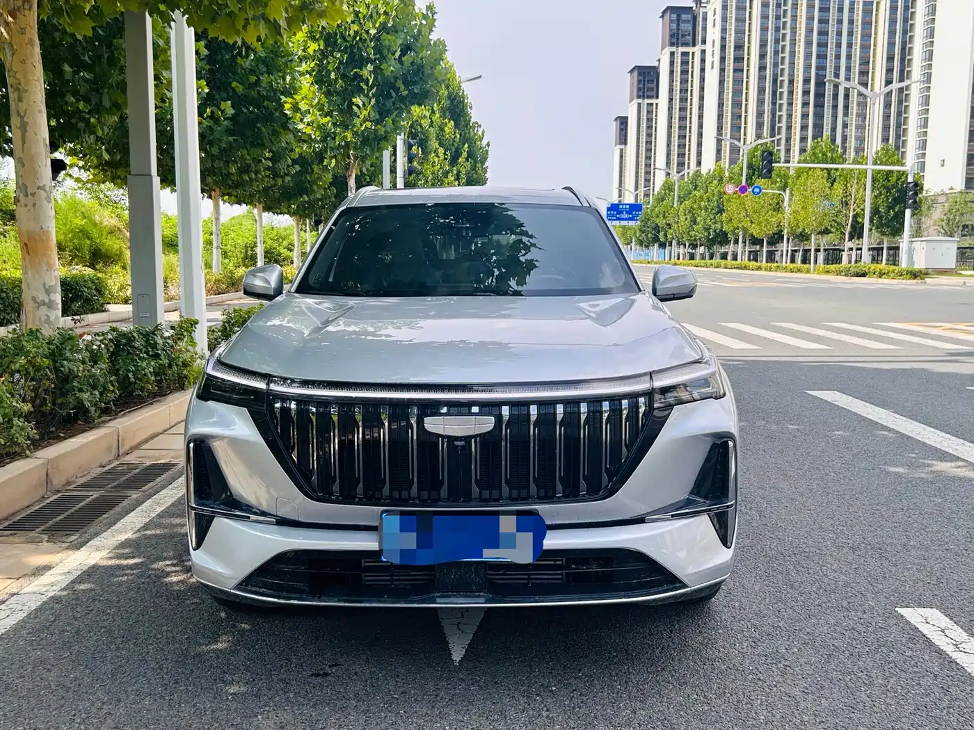 Фото 2 - Geely Boyue L