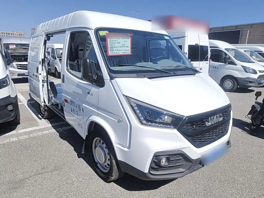 Jiangling Tesun 2021 2021 2.8T Space King Regular Short Wheelbase Medium-high Roof 3-seater Diesel China VI JX493