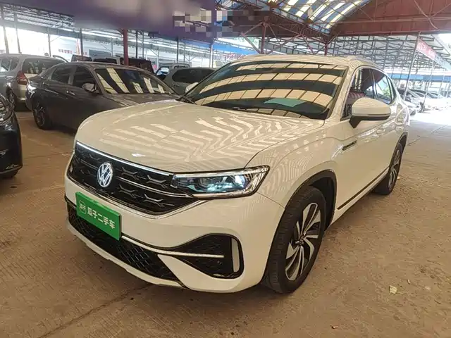 Volkswagen Tayron X 2023