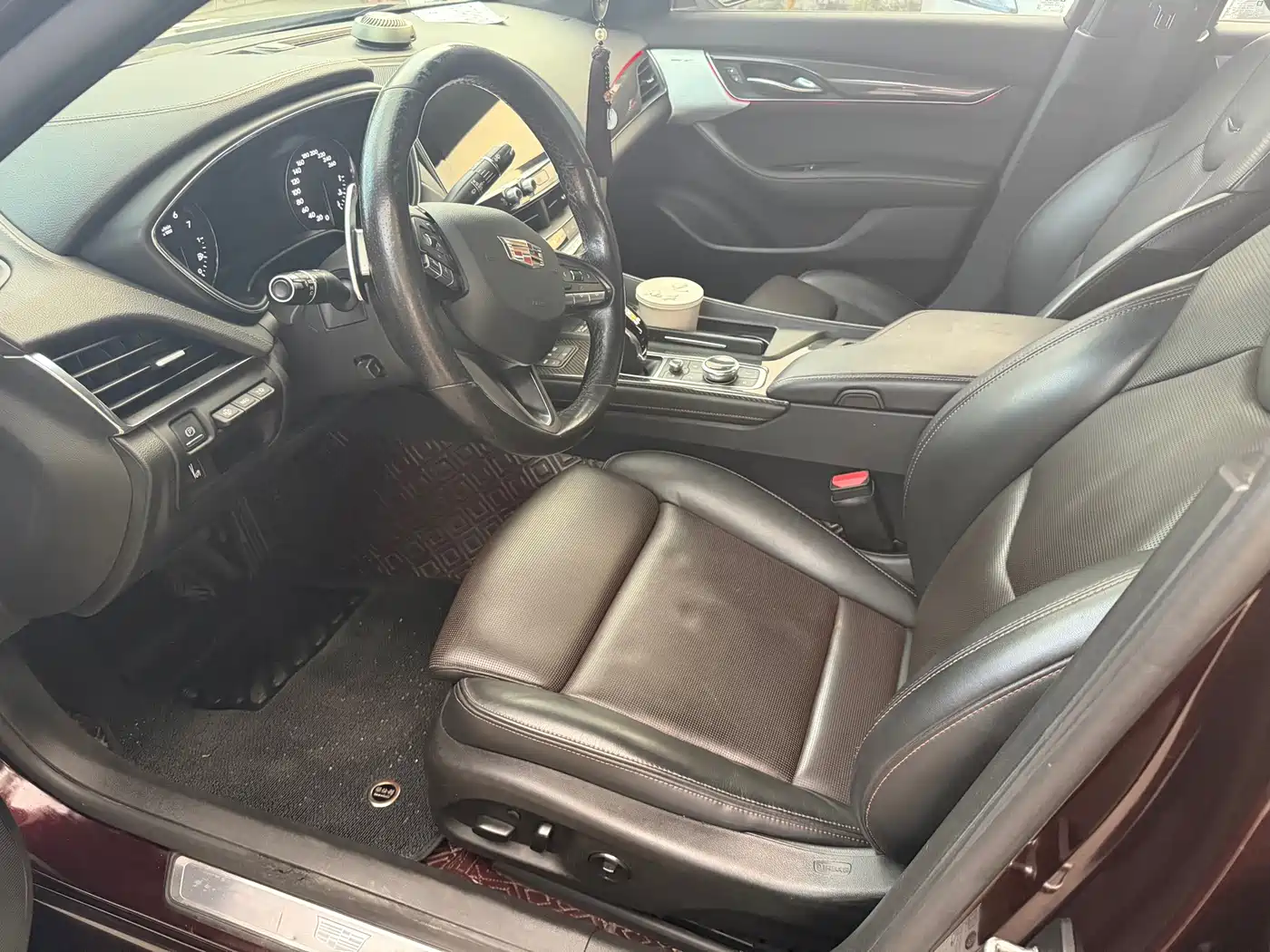 Фото 16 - Cadillac CT5