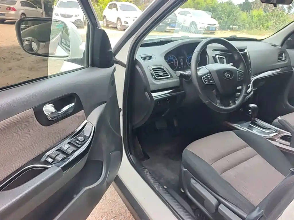 Haima S7 2018 2017 1.8T Automatic Leading Edition