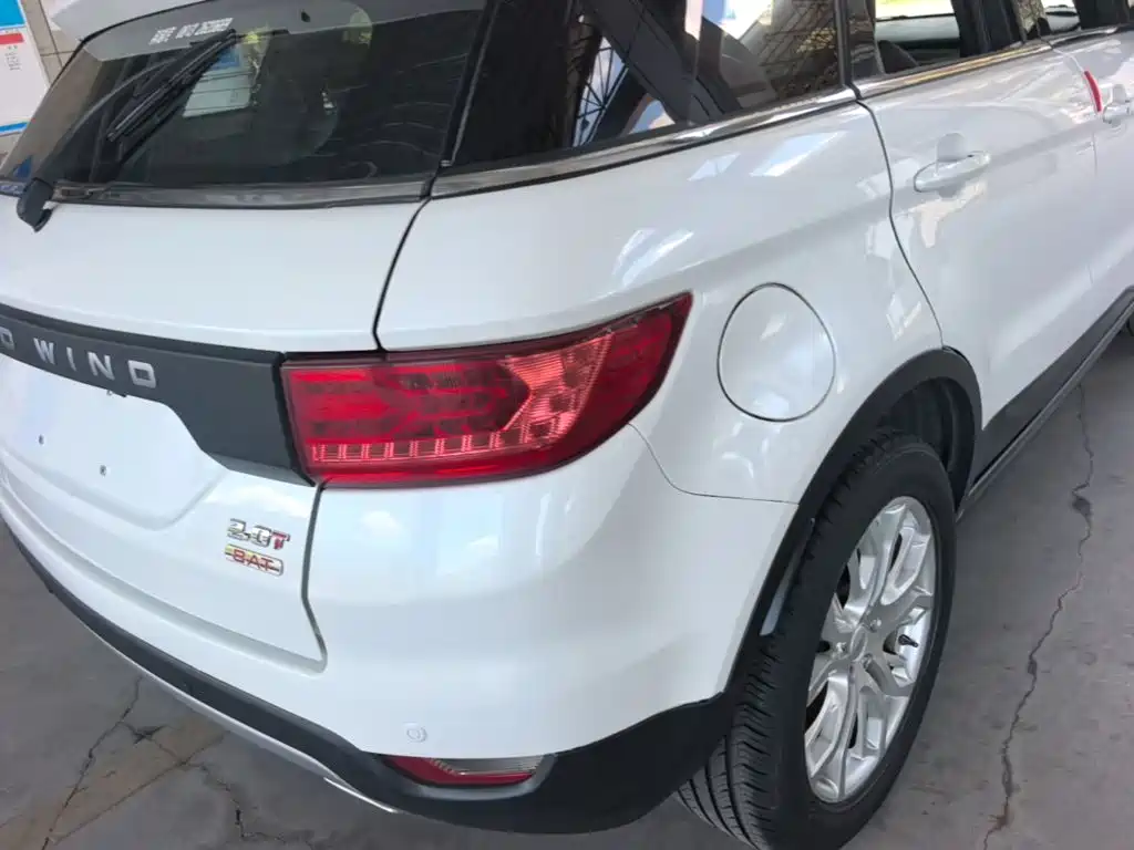 Landwind X7 2015 2015 2.0T Panorama Premium