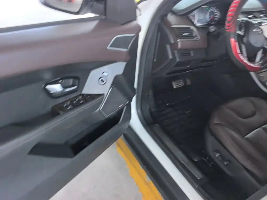 Landwind X7 2015 2015 2.0T Panorama Premium