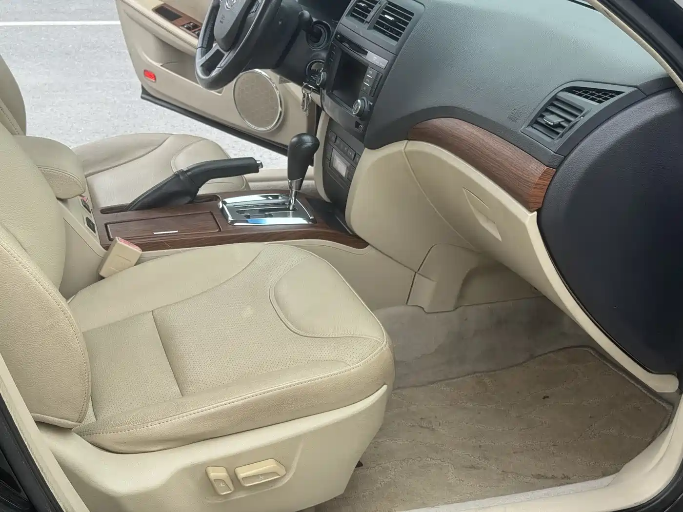 GAC Trumpchi Trumpchi GA5 2012 1.8L Automatic Premium фото 21