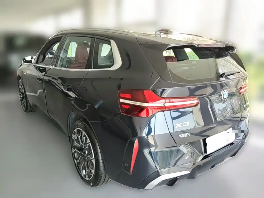 BMW X3 2026 2025 xDrive30L Premium M Sport Package