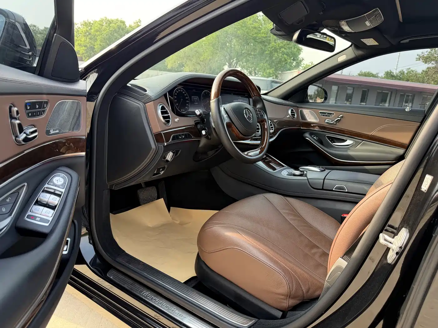 Mercedes-Benz Maybach S-Class 2015 S 400 4MATIC фото 10