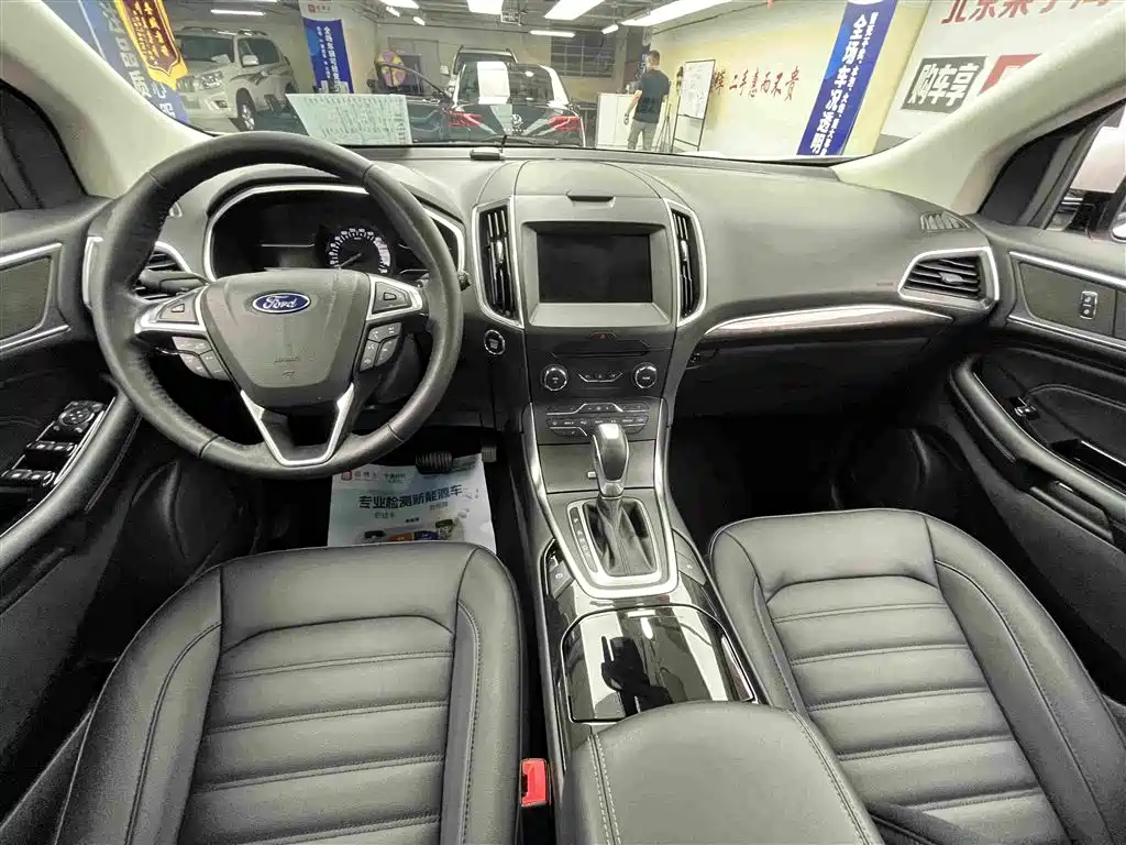 Ford Edge 2019 2018 EcoBoost 245 FWD Luxury 7-seater China V