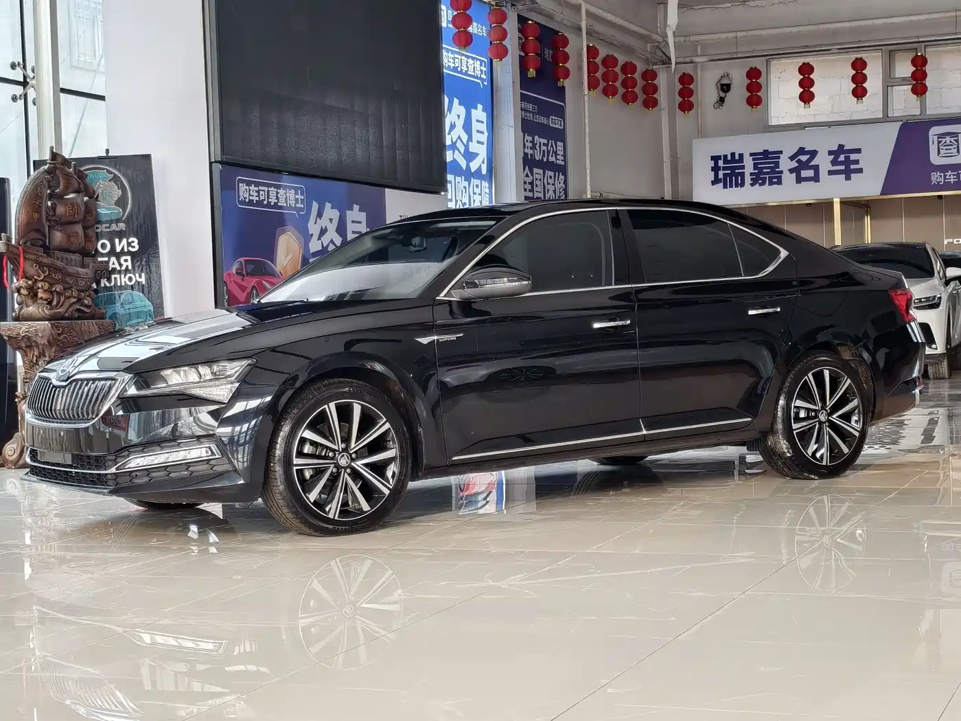 Škoda Superb 2023 Facelift TSI280 DSG Premium Edition фото 3