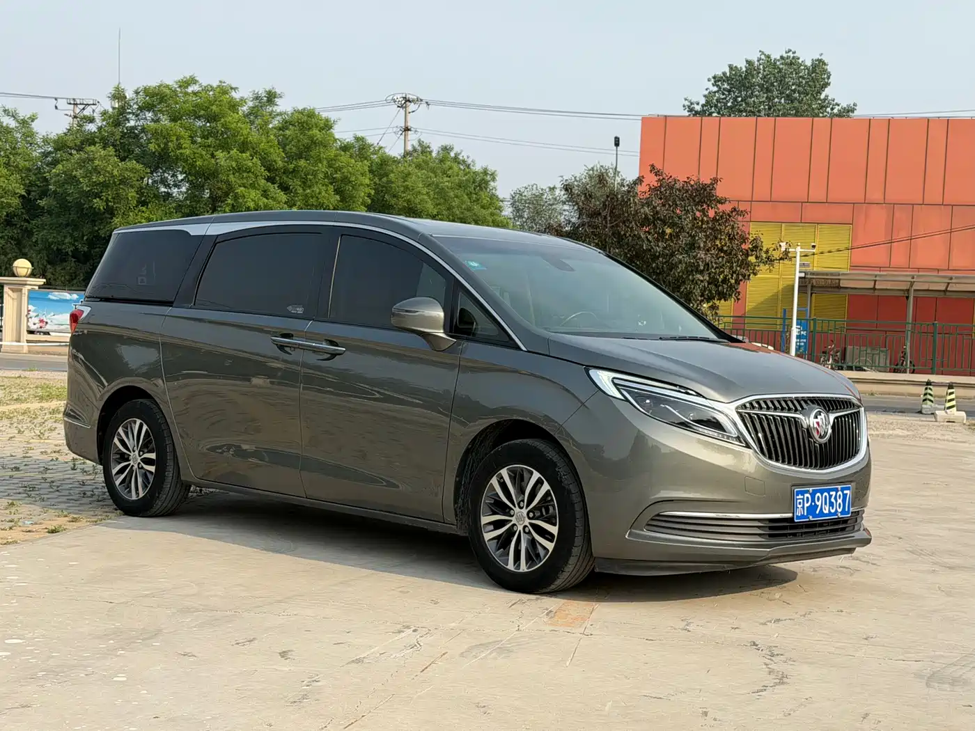 Buick GL8 2017 ES 28T Luxury China V фото 4