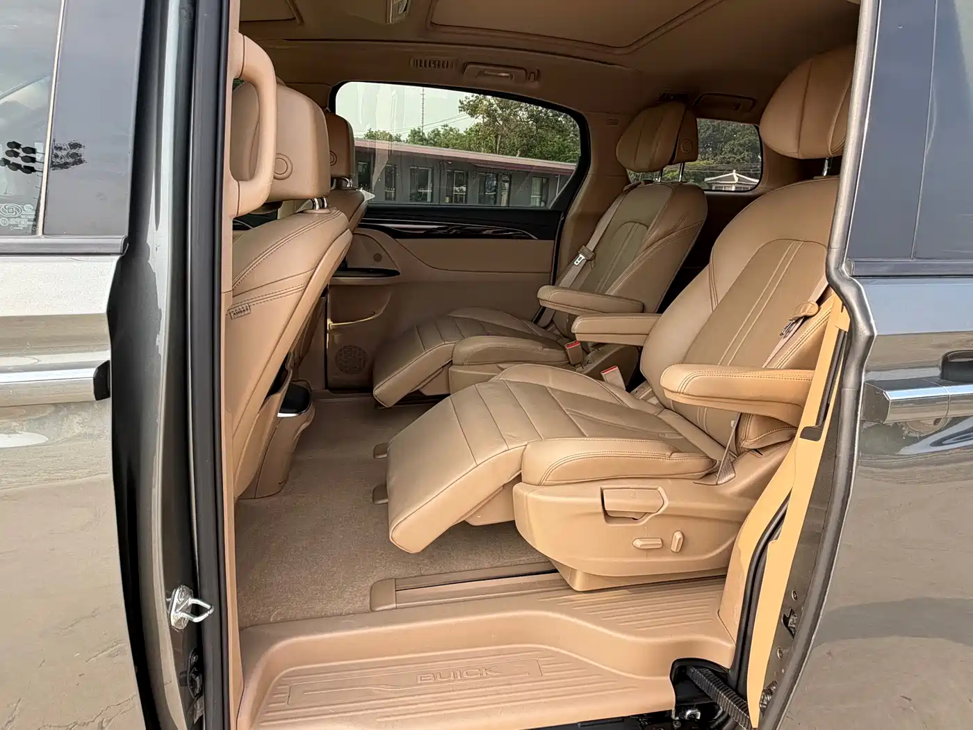 Buick GL8 2017 ES 28T Luxury China V фото 14