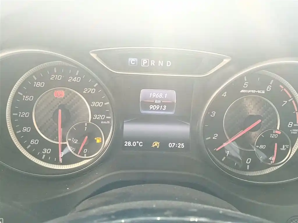 Mercedes-Benz A-Class AMG (Import) 2017 AMG A 45 4MATIC фото 12
