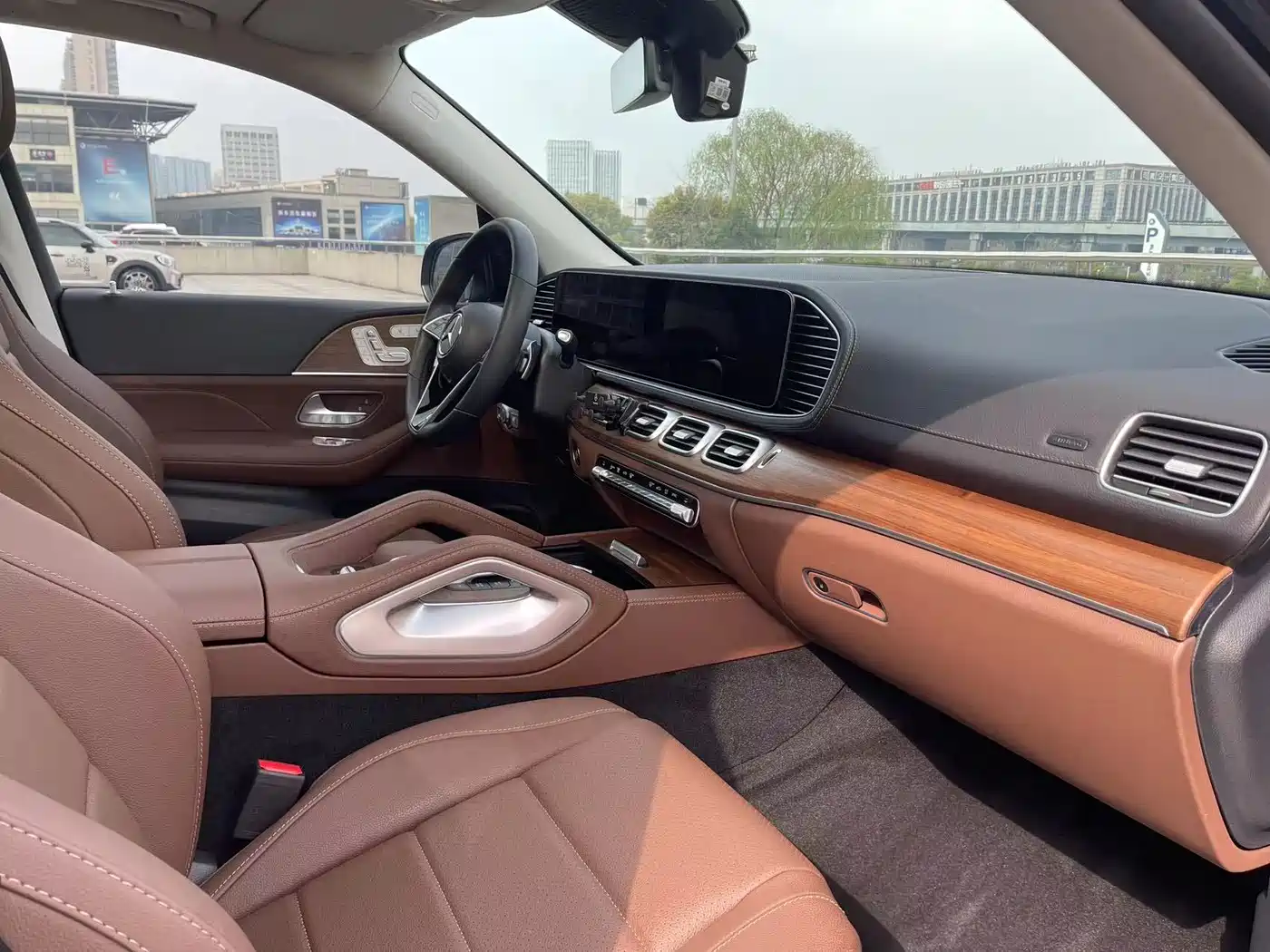 Mercedes-Benz GLE 2024 GLE 450 4MATIC Fashion фото 11