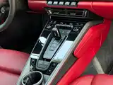 Photo 16 - Porsche 911