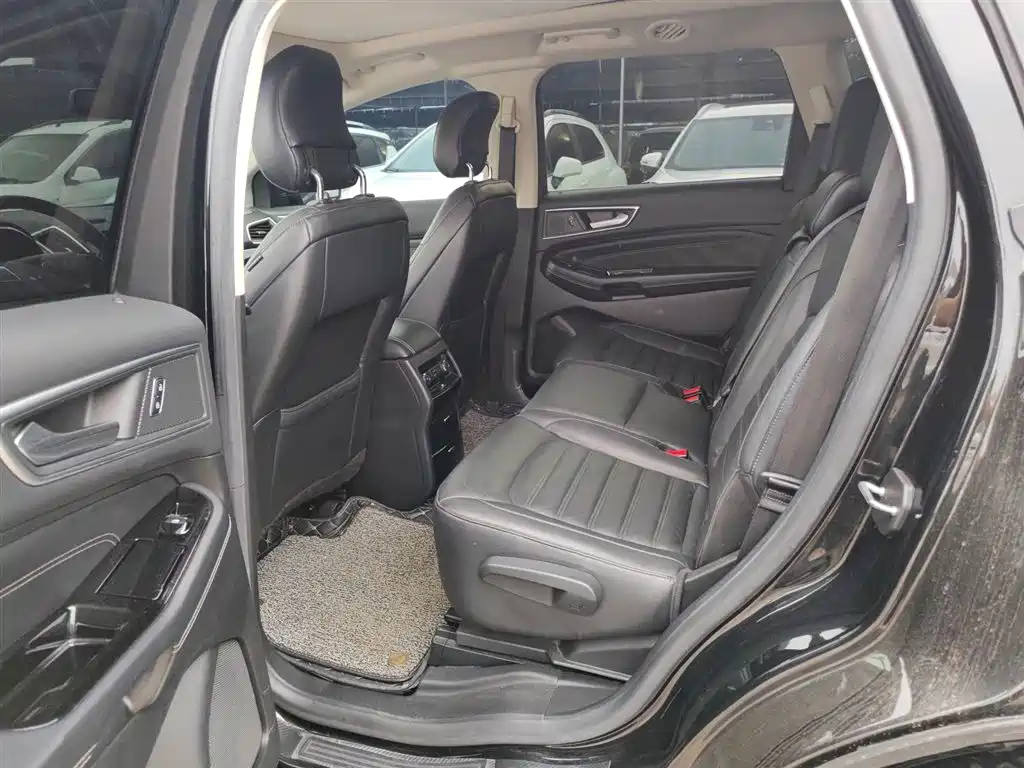 Ford Edge 2015 2015 2.0T GTDi 2WD Luxury