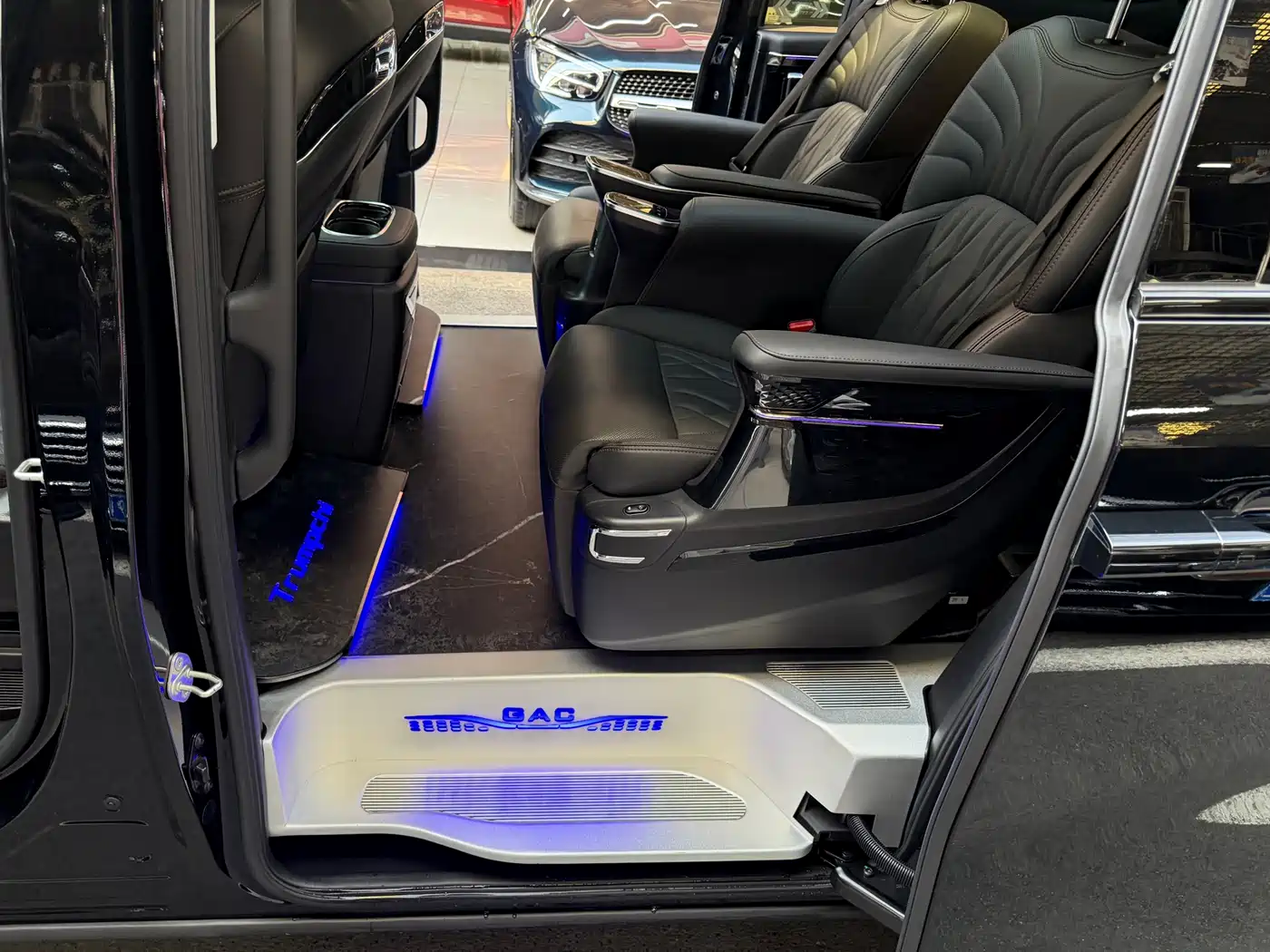 GAC TRUMPCHI M8