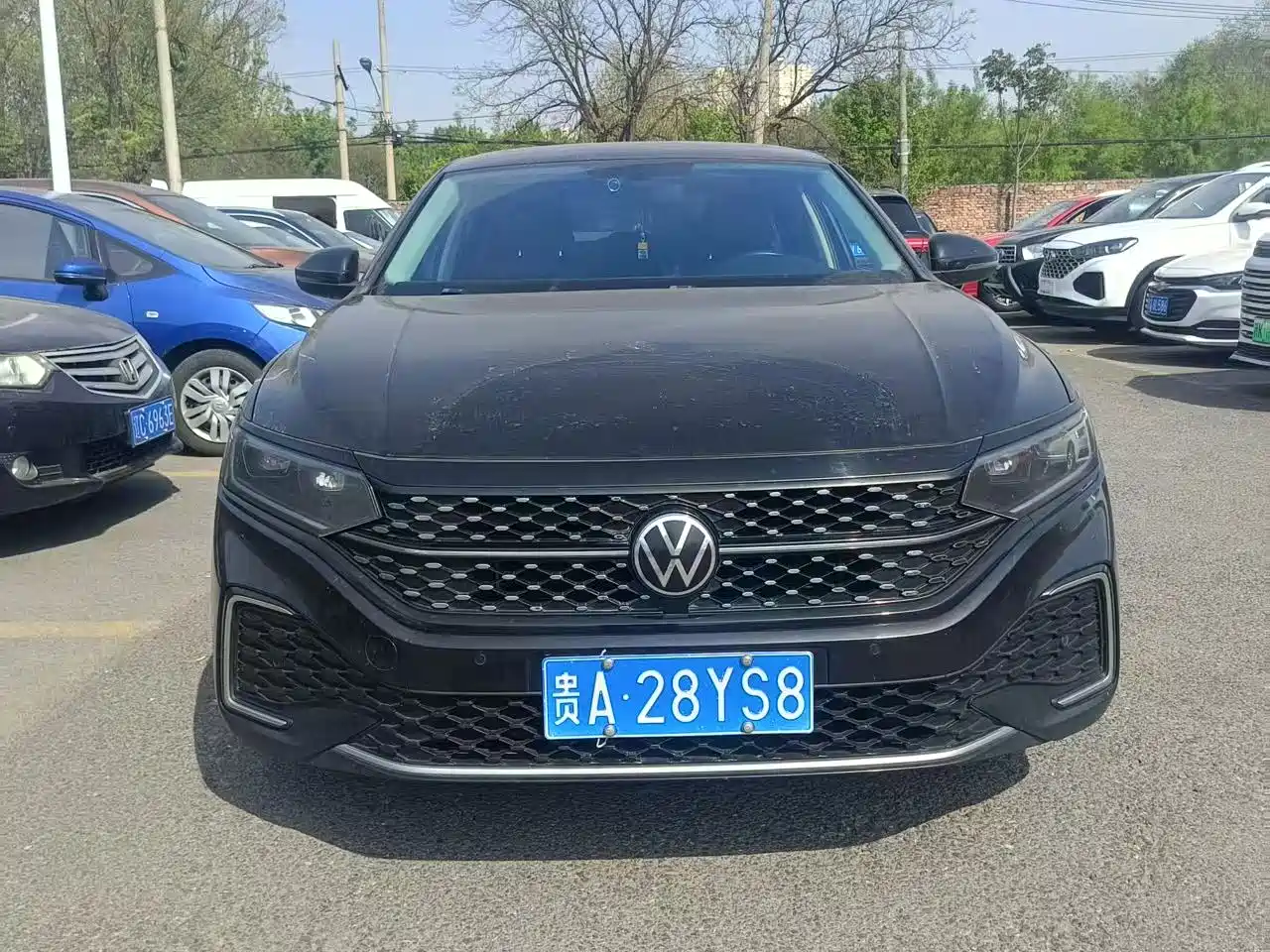 Volkswagen Passat 2022 330TSI Starlight Luxury Edition фото 2