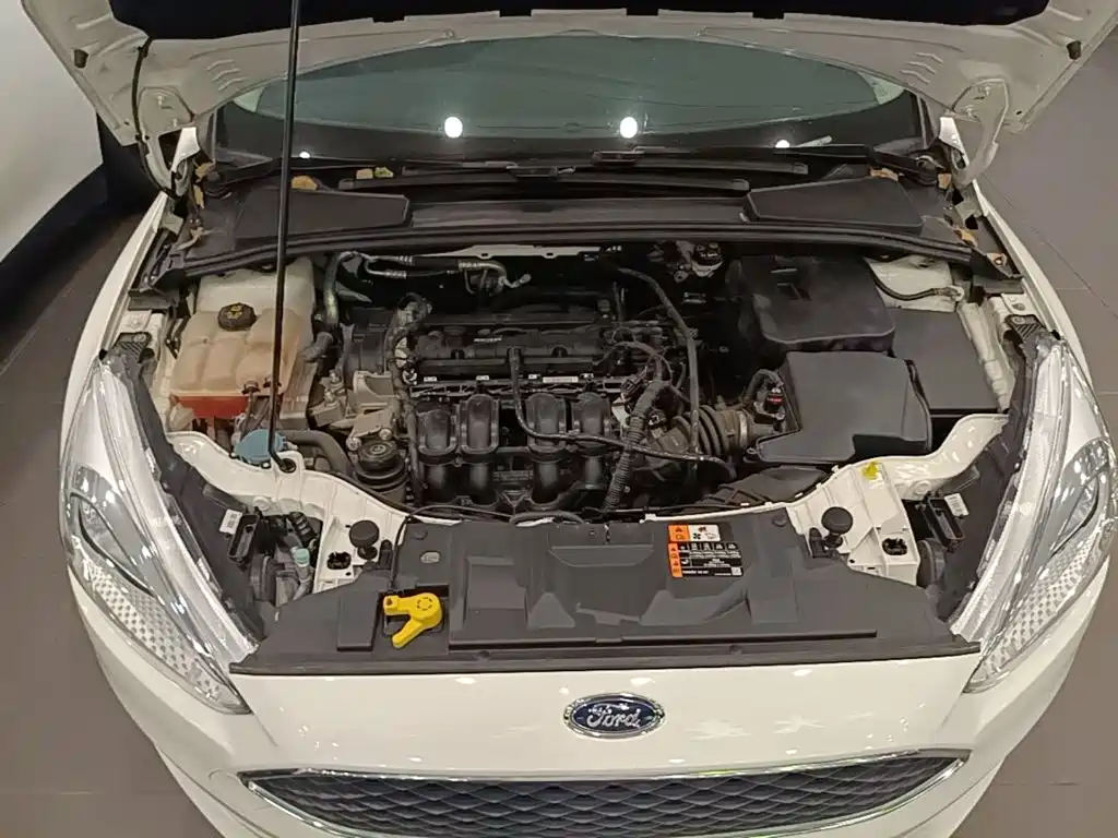Ford Focus 2019 2018 Hatchback Classic 1.6L Automatic Trend Smart Edition