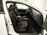 Photo 23 - Kia K5