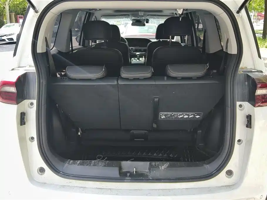 GAC TRUMPCHI TRUMPCHI M6