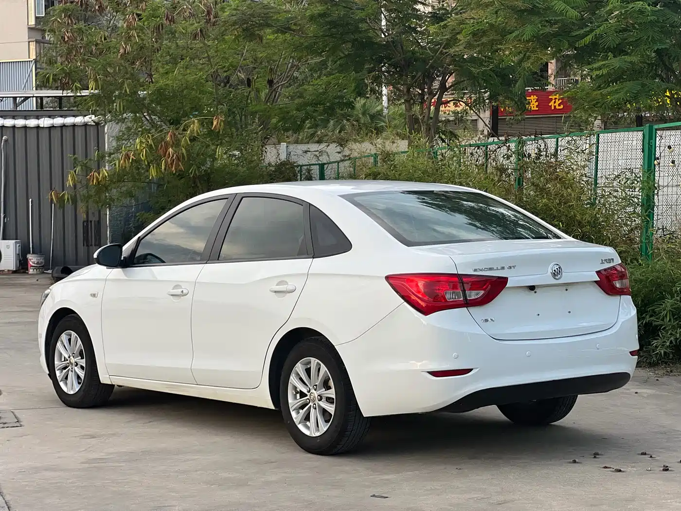 Buick Excelle 2017 15N Automatic Progressive фото 8
