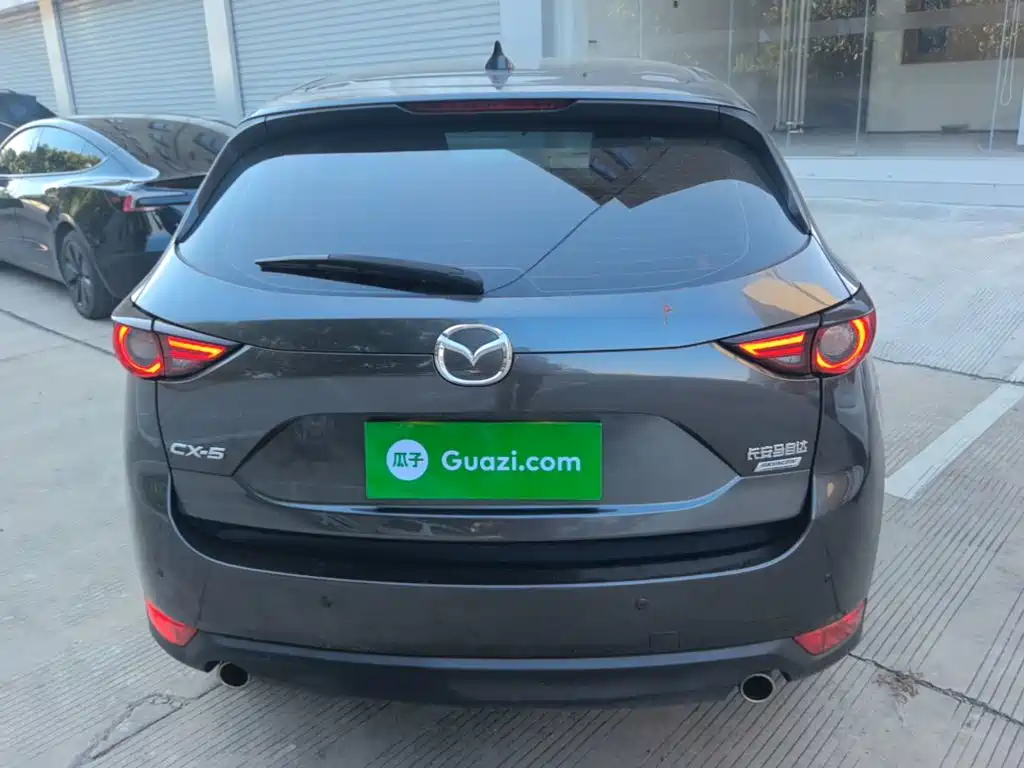 Photo 6 - Mazda CX-5