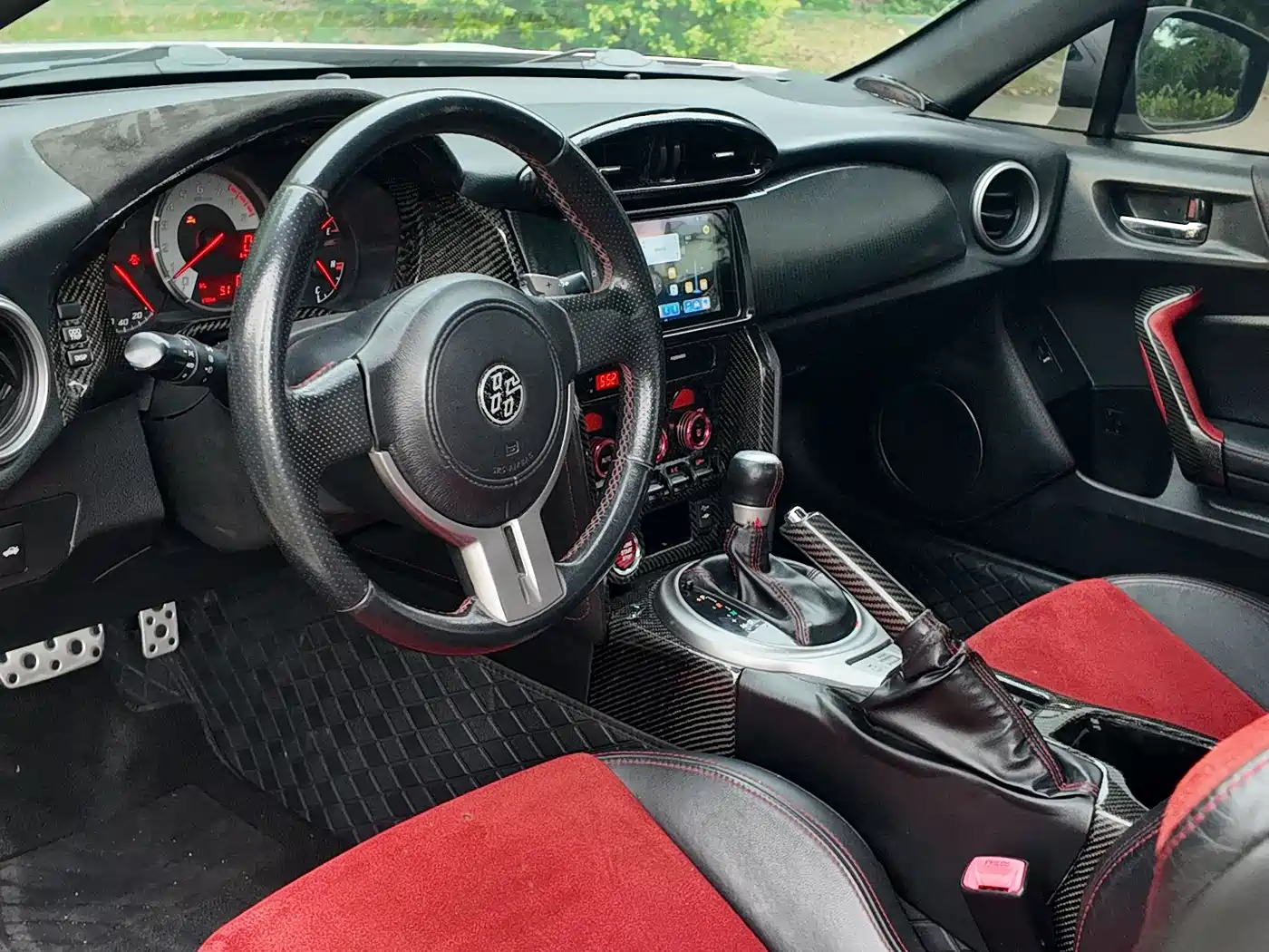 Toyota 86 2013 2.0L Automatic Luxury фото 52
