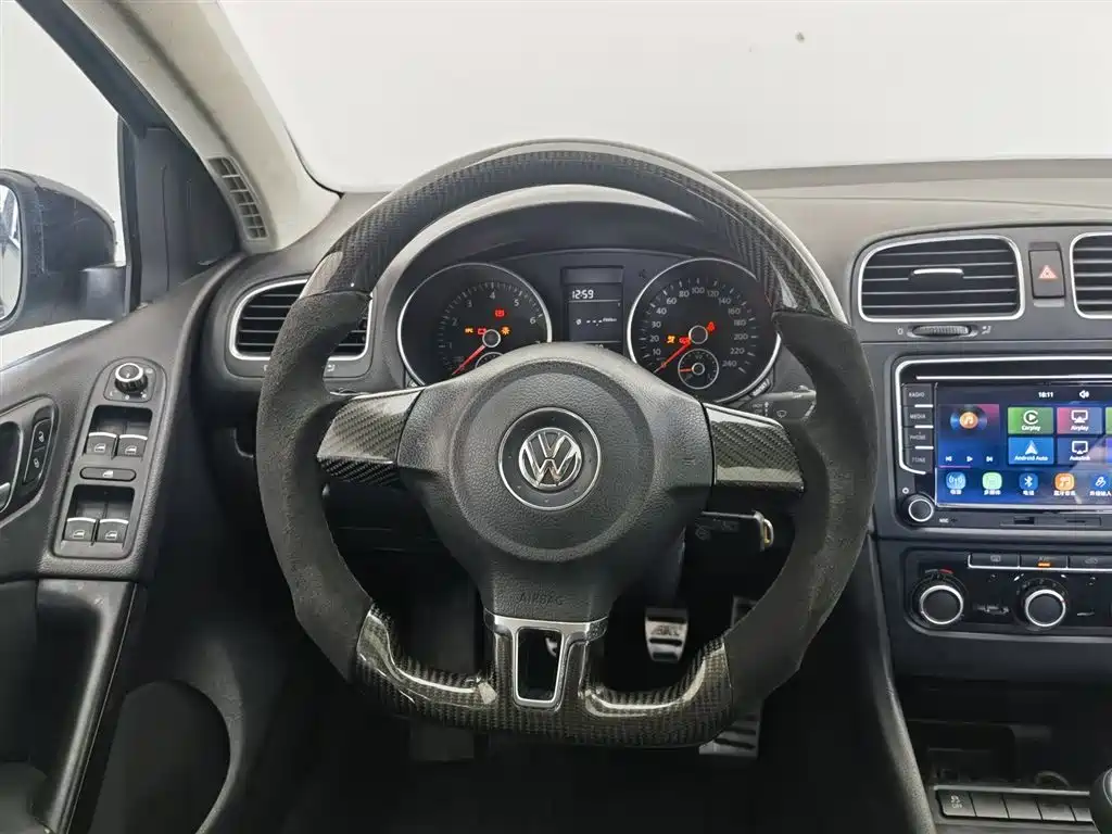 Volkswagen Golf 2012 1.6 Manual Comfort Type фото 11