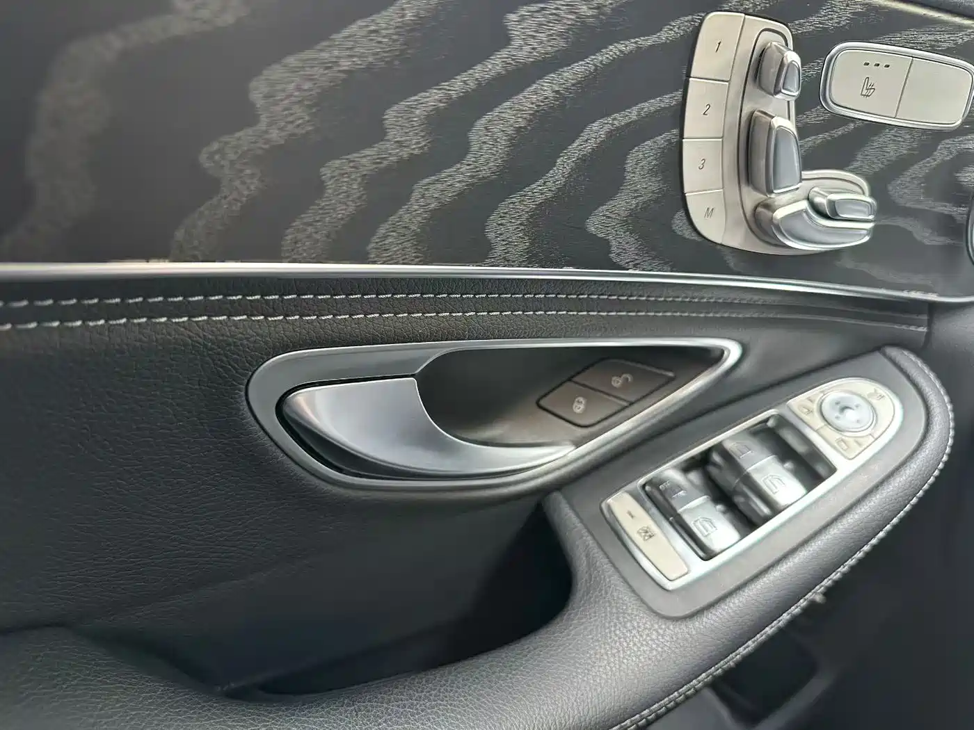 Mercedes-Benz C-Class 2020 C 260 L Sport фото 7