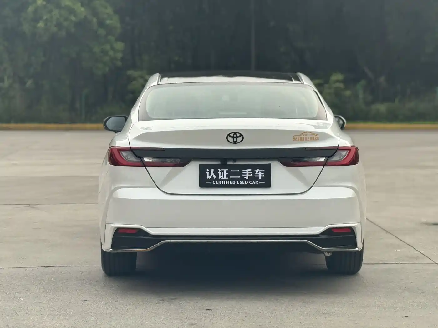 Toyota Camry 2024 2.0GVP Luxury Edition фото 8