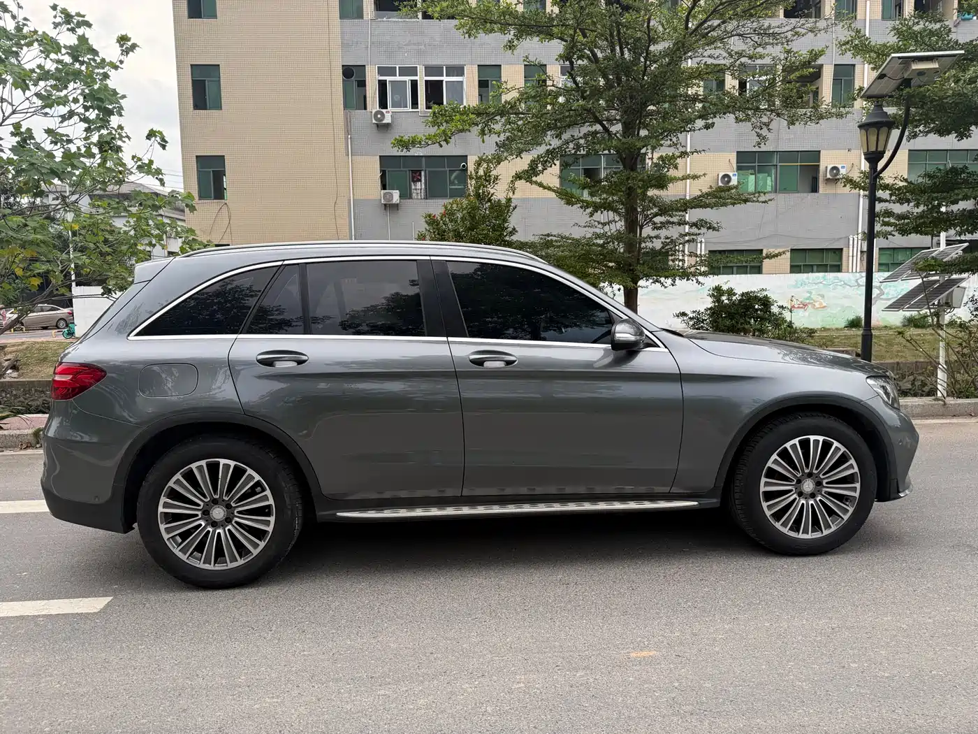 Mercedes-Benz GLC 2017 GLC 260 4MATIC Dynamic фото 11